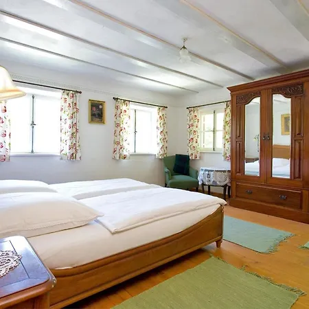 Haus Probst Am See