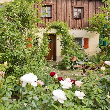 Couette-café Haus Probst Am See 5*